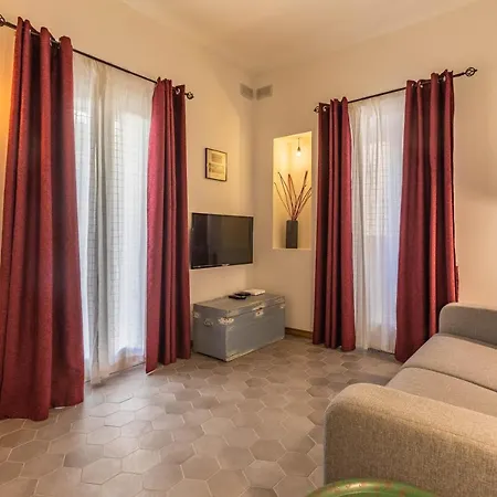 Valletta Two Bedroom Apartment Close To The Sea Exterior photo