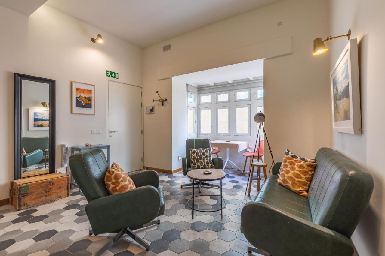 Two Bedroom Close To The Sea Апартаменты *